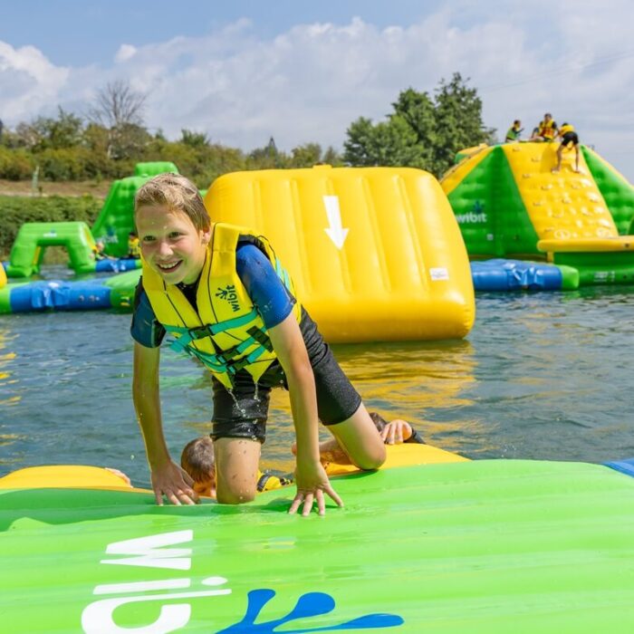 Aquapark 257 Attraktion - Base SUS